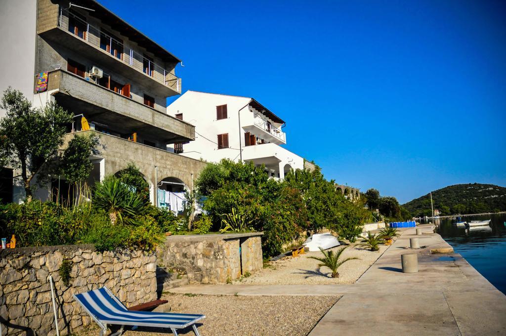 Apartments Adrialuka Dubrava  المظهر الخارجي الصورة