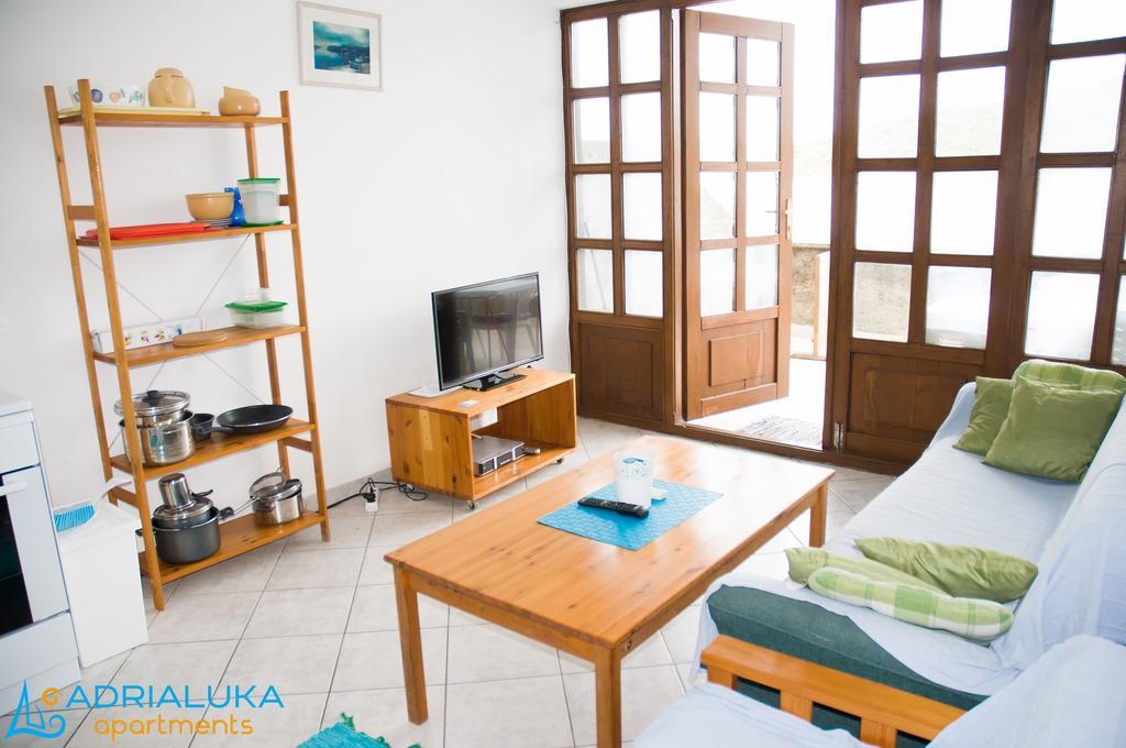 Apartments Adrialuka Dubrava  المظهر الخارجي الصورة